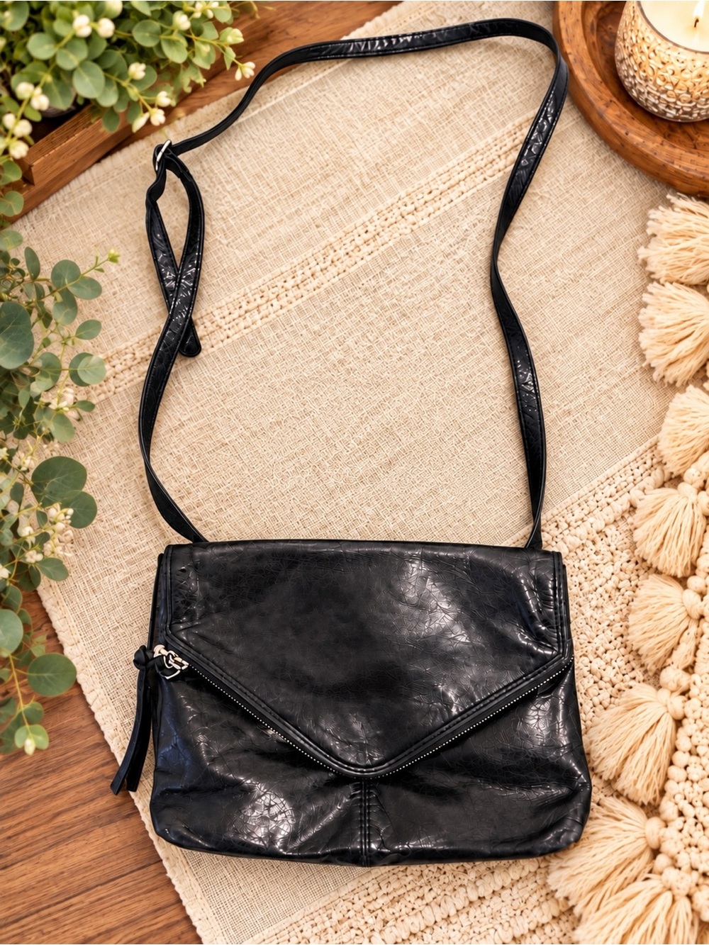 HOBO Black Leather Envelope Crossbody Bag - very versatile!